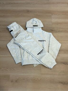 ESSENTIALS Light Oatmeal Kid Hoodie & Sweatpants Set